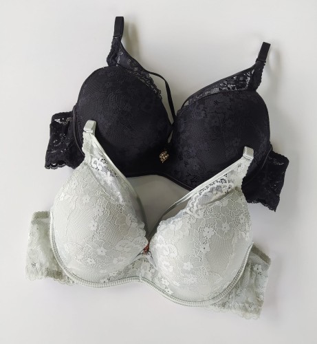 biustonosz miseczka C.jpg