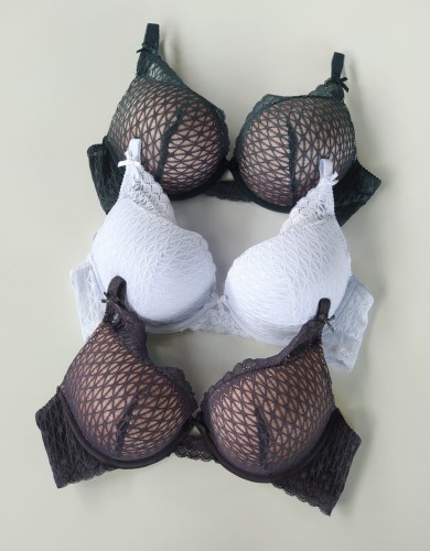 miseczka C z reka adma push up.jpg