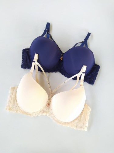 stanik z paskami D.jpg