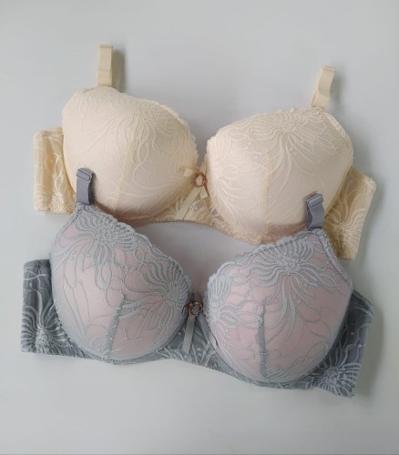 Biustonosz duży rozmiar.jpg