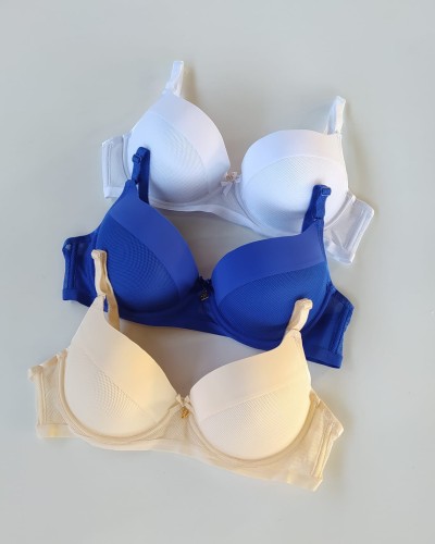 Biustonosz miseczka c zapinany na 2 haftki.jpg