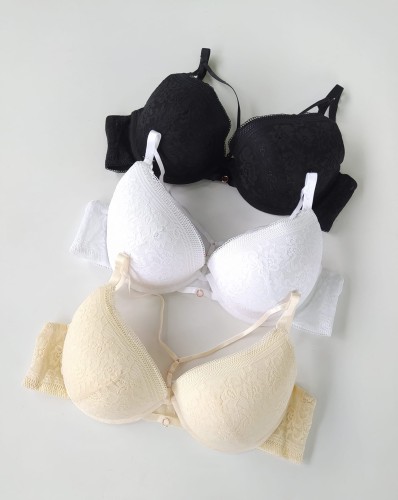 Wygodny biustonosz sklep Iza.jpg