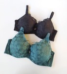 Biustonosz miseczka E Rhea z zawieszką 