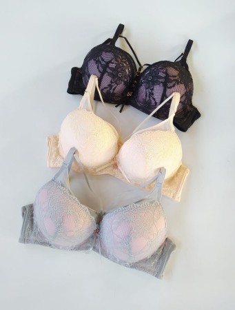 Biustonosz miseczka C z ramiączkami ozdobnymi Golda  