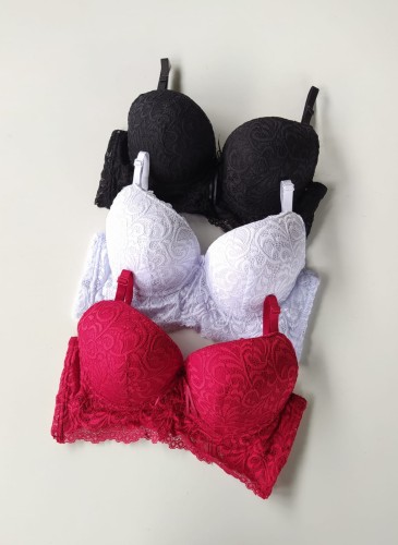 Biustonosz miseczka C na 4 haftki Olga.jpg