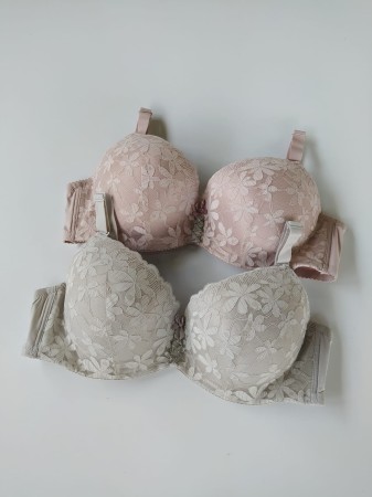 Biustonosz miseczka D Kora 