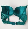 Biustonosz miseczka C push-up Fliss tył.jpg