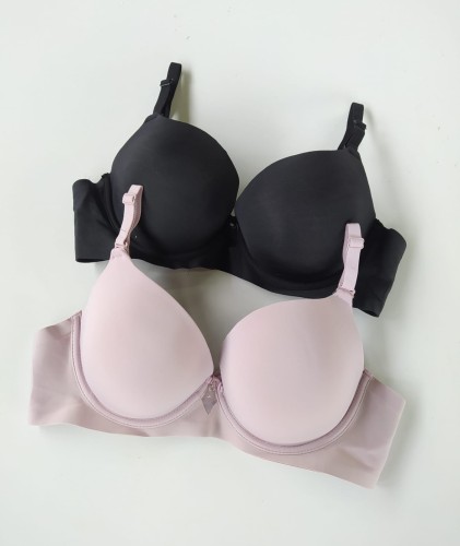 Biustonosz miseczka B push-up bezszwowy Lara.jpg