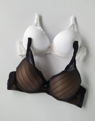 Biustonosz miseczka B fauna.jpg