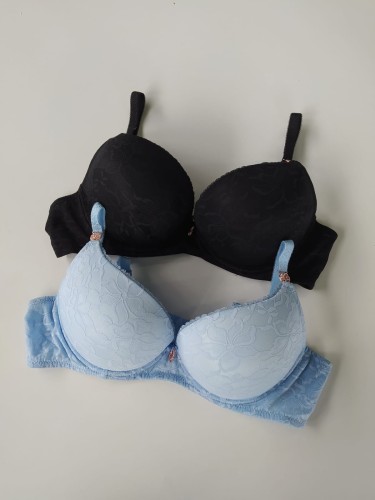 Biustonosz miseczka D subtelny z kwiatową siateczką Rose .jpg