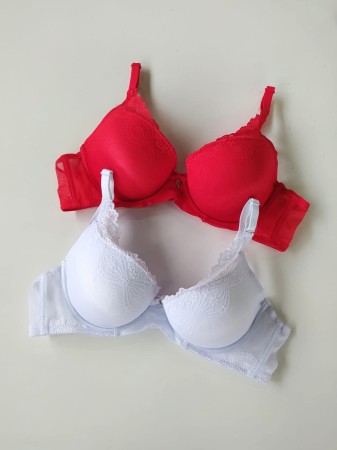 Biustonosz miseczka B push up z przedłużoną koronką Isaura