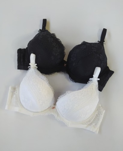 Biustonosz miseczka B push-up Ręka Adama Demi montello