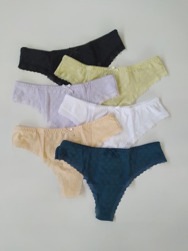 Stringi koronkowe z tłoczonym wzorem Kola montello