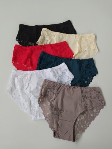 Bawełniane majtki z koronką i kokardką Geluna montello