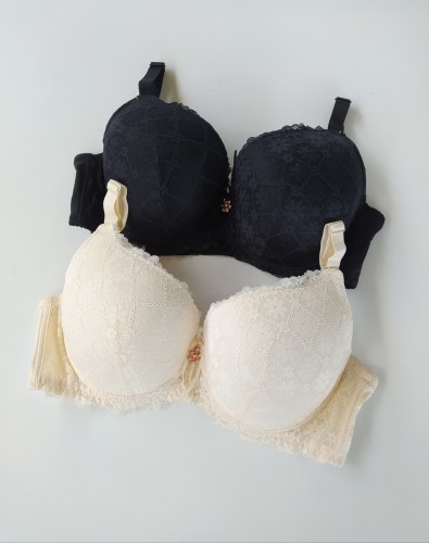 Biustonosz miseczka E Nadia montello