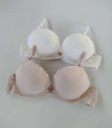 Biustonosz miseczka B Ręka Adama obszyte koronką Ola