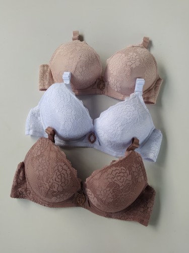 Biustonosz miseczka D push-up Nila montello