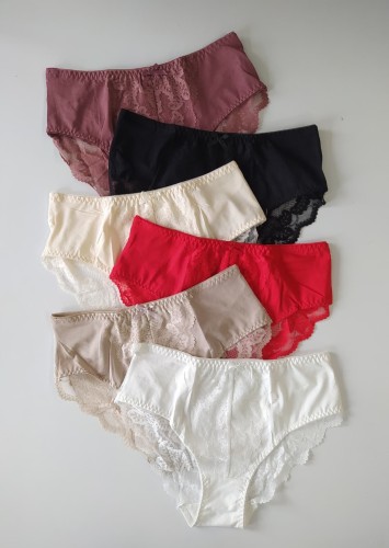 Majtki koronkowe bawełniane wysoki stan Ofelia montello.jpeg