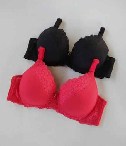 Stanik miseczka D prążkowana Nina montello.jpeg