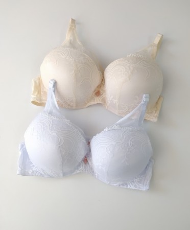 Stanik miseczka C push up z siateczką Carmen 