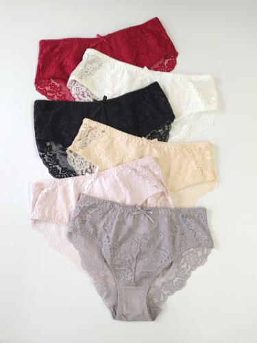 Majtki bawełniane z koronką Koja montello.jpeg