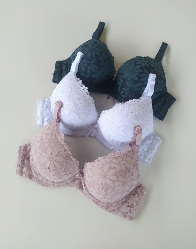 biustonosz miseczka D push-up (ręka adama).jpg